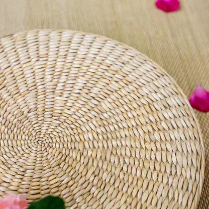Pouf rond en paille naturelle tressée à la main 40 × 40 cm, coussin tatami de sol style japonais, textile de maison.